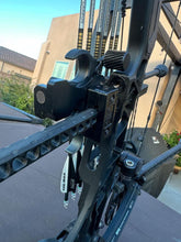 Load image into Gallery viewer, Ultraview Thumb Mount 3-4 Finger M-L (Left Handed)