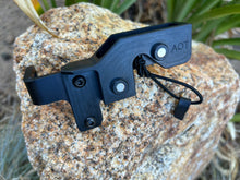 Load image into Gallery viewer, Spot-hogg Whipper Snapper Mount