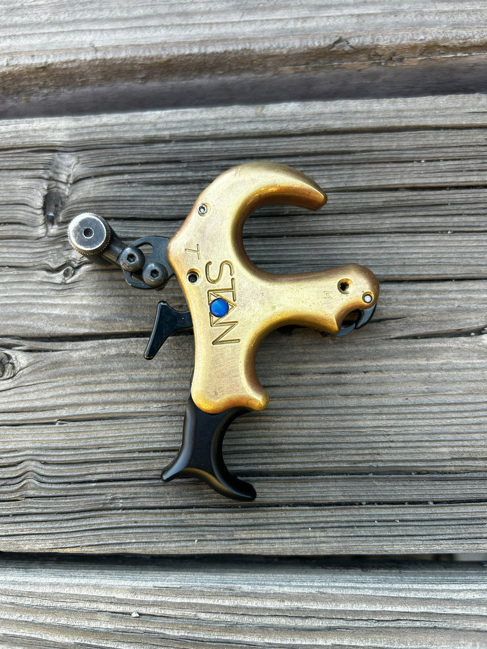 Stan OnneX Heavy Metal Thumb Release