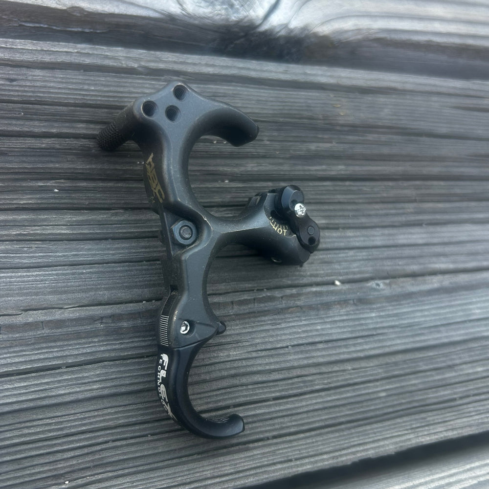 TRU-Ball HBC Claw Flex Brass back tension release, angled view