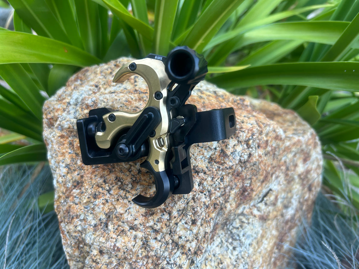 AOT magnetic release holder for the UltraView Gen 2 thumb release, Standard and XL, left hand
