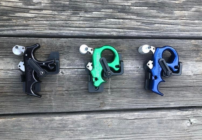 AOT Three Wise Men magnetic release holder, right hand, for Carter Wise Choice and Nock On Nock 2 It releases