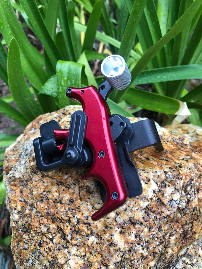 AOT magnetic release holder for the Carter Too Simple thumb release, left hand